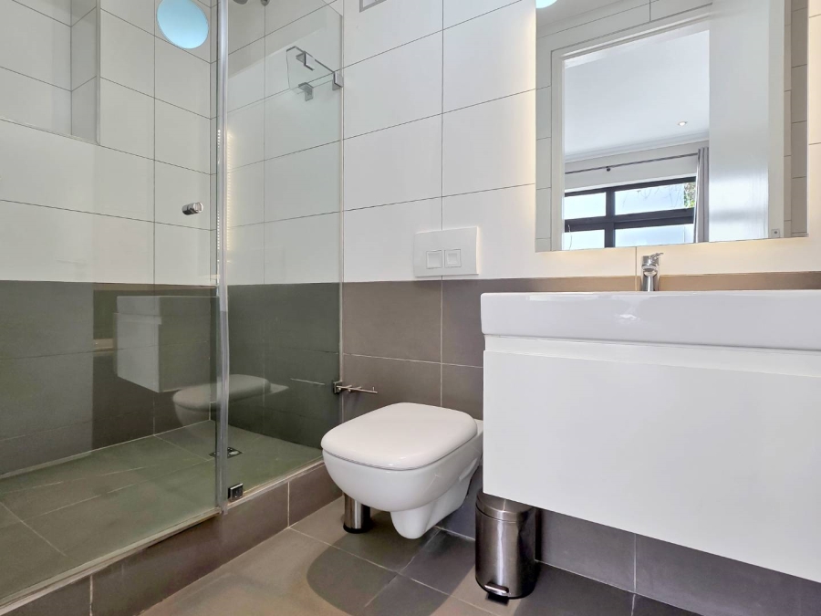 2 Bedroom Property for Sale in Green Point Western Cape